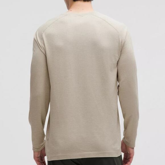 Lululemon Raw Linen/White Metal Vent Tech Long Sleeve Tee Size Medium NWT - Picture 1 of 7